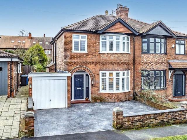House for sale in Walton Lea, Walton