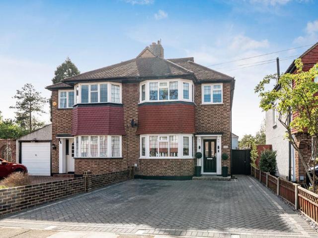 House for sale in Royal Borough of Greenwich, Greater London