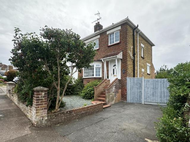 House for sale in Mill Hill, Ash