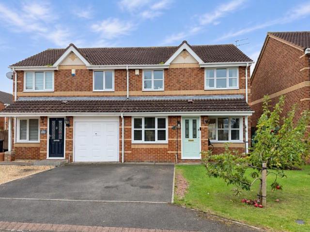 House for sale in Sherburn Village, Sherburn