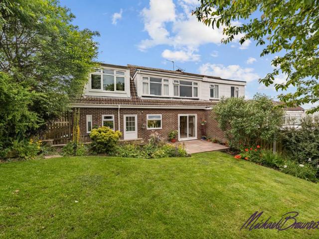 House for sale in Slack Side, West Yorkshire