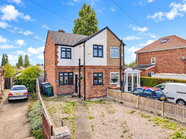 House for sale in Overchurch Hill, Moreton