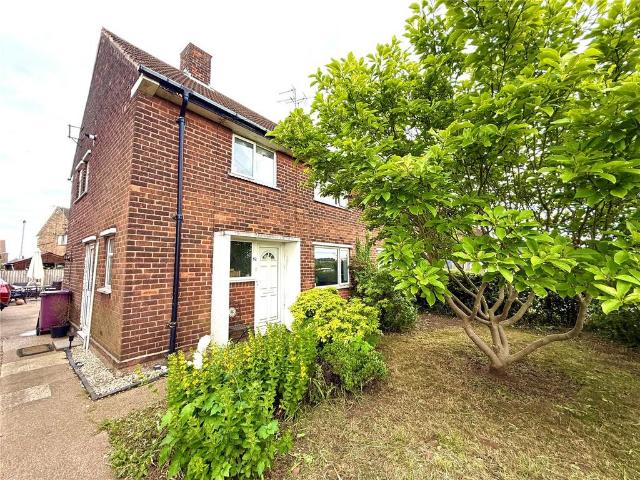 House for sale in Elmton, East Midlands
