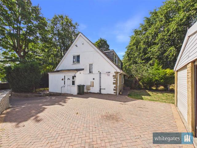 House for sale in Allerton, West Yorkshire