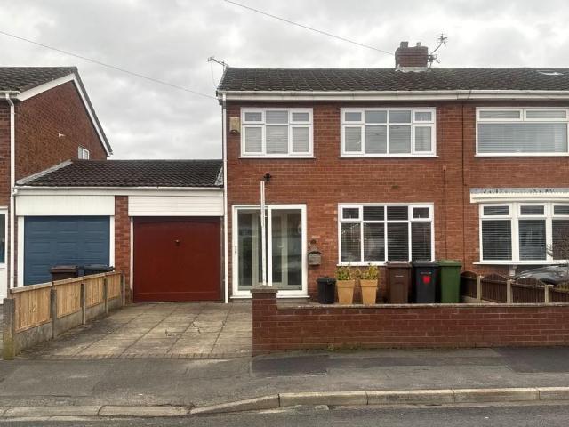 House for sale in The Smallholdings, Maghull