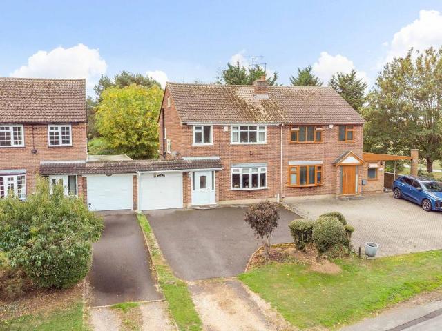House for sale in Wexham Street, Buckinghamshire