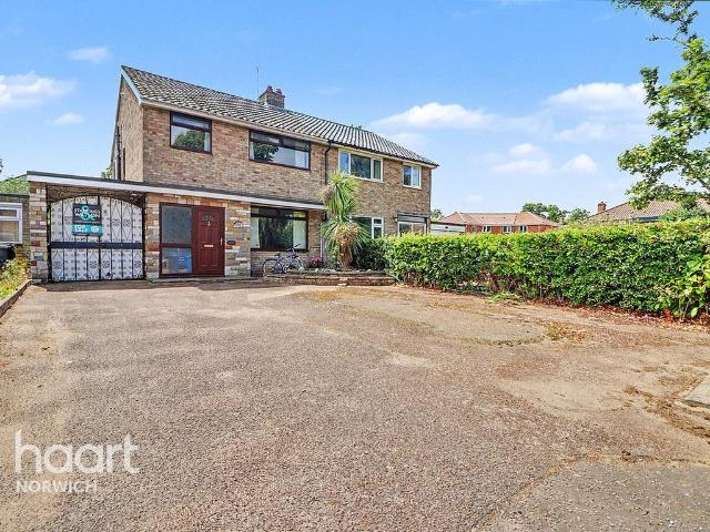 House for sale in Earlham Rise, East Bank