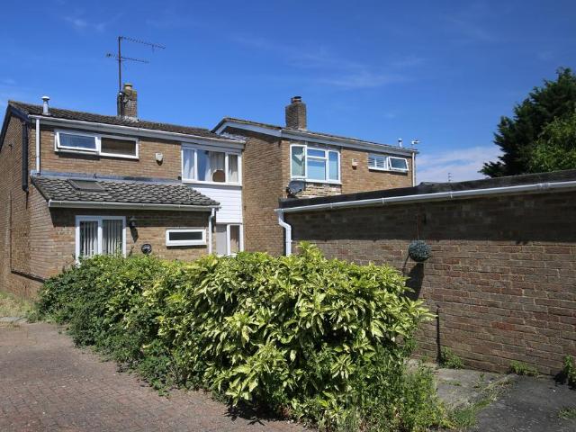 House for sale in Leighton-Linslade, Leighton Buzzard