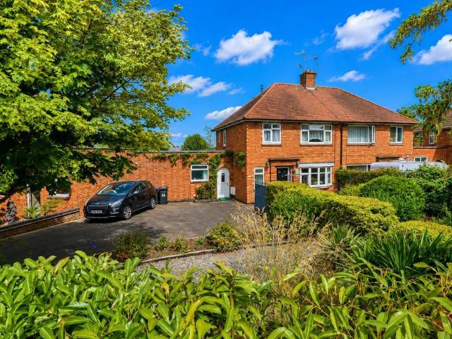 House for sale in Tilton, Barton