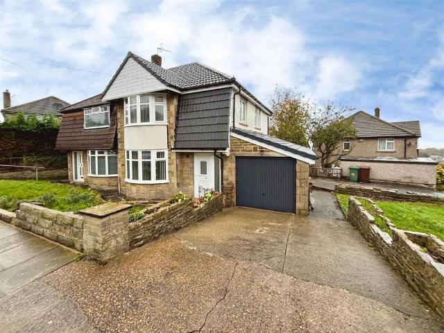 House for sale in Horton Bank, Bradford