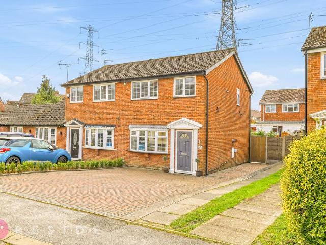 House for sale in Burnedge, Greater Manchester