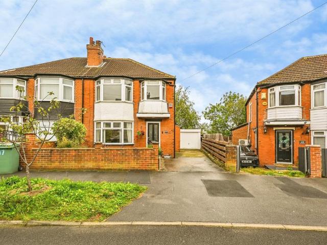 House for sale in Kirkstall, Leeds