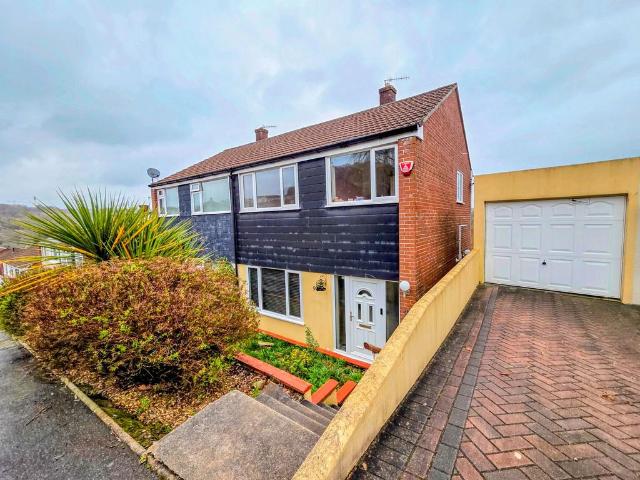 House for sale in Austin Farm, Mount Wise