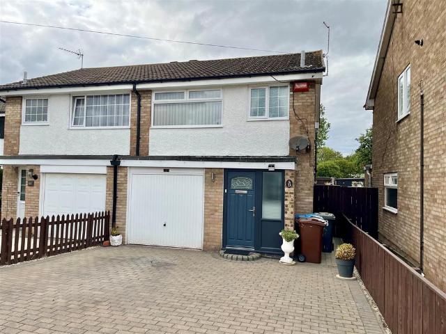 House for sale in Bransholme, Hull