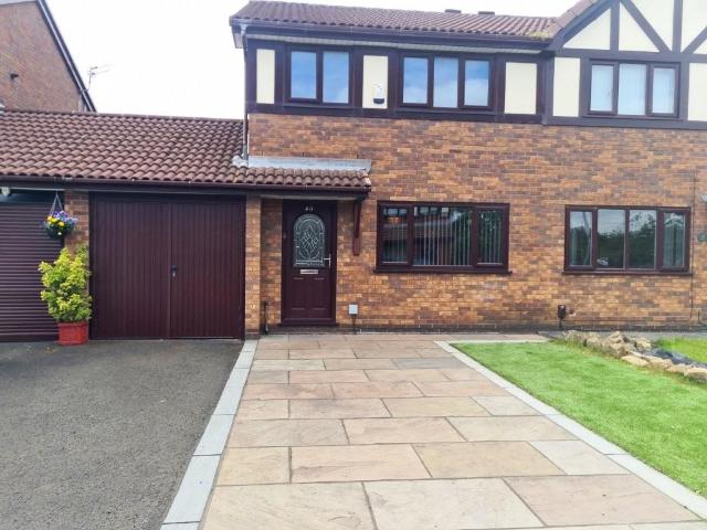 House for sale in Greenheys, Greater Manchester