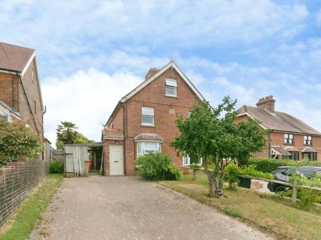 House for sale in Heathlands, East Sussex
