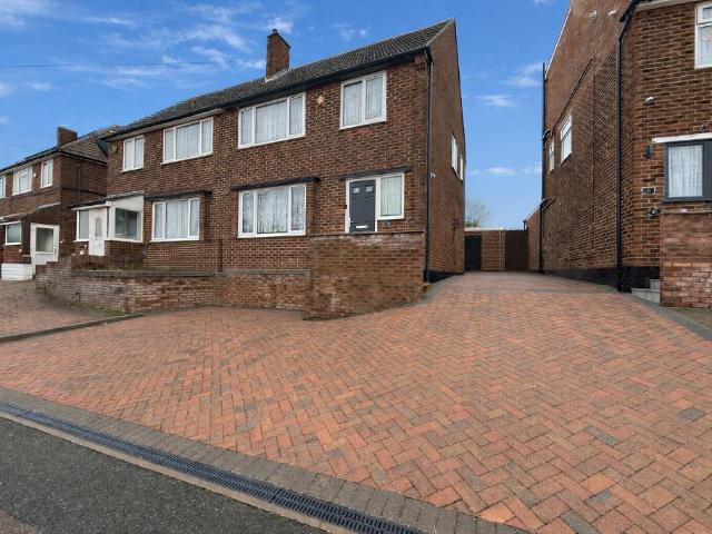 House for sale in Sundon Park, Luton