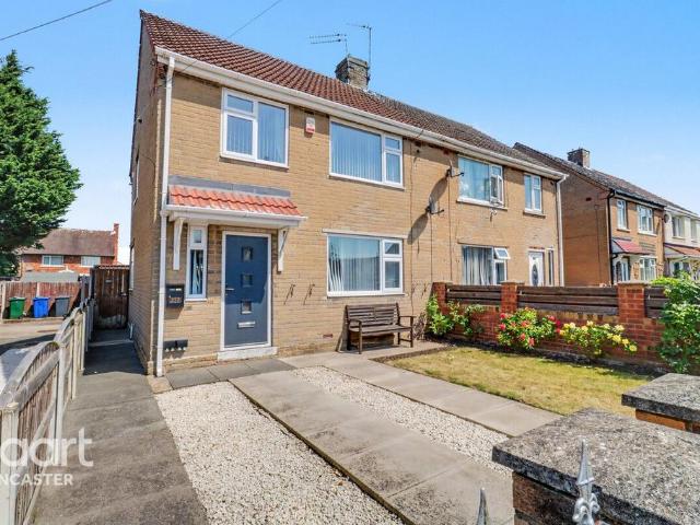 House for sale in New Rossington, South Yorkshire
