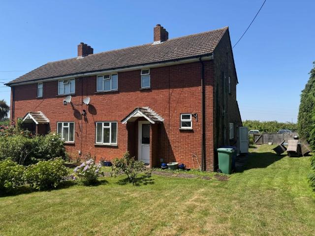 House for sale in Grove Park, Oad Street