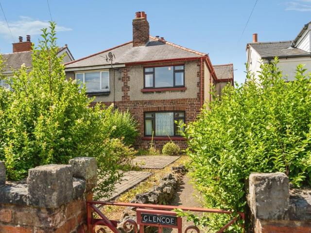 House for sale in Halkyn