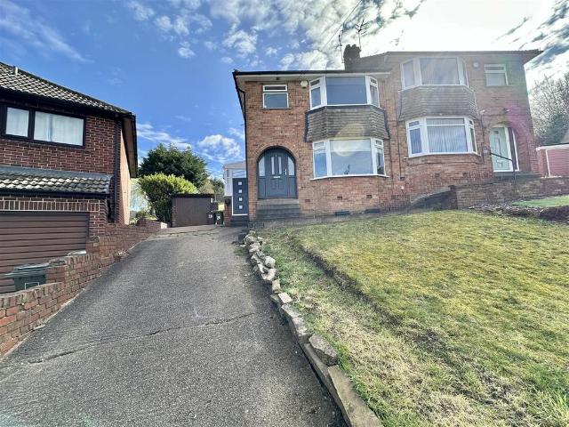 House for sale in Millbridge, West Yorkshire