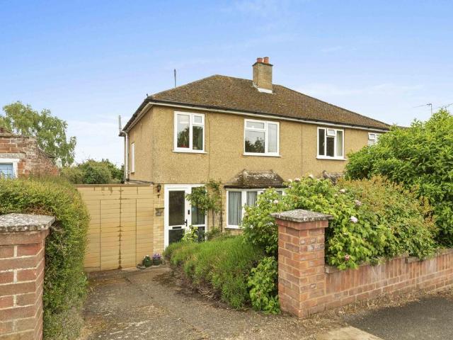 House for sale in Lunnon, Buckinghamshire