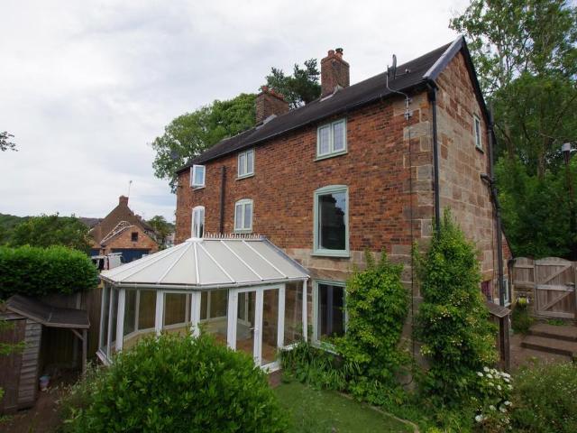 House for sale in Kingsley Moor, Staffordshire