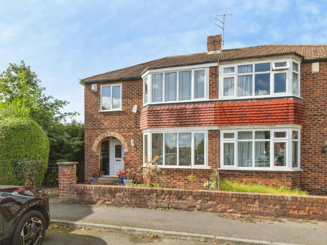 House for sale in Sunningdale, Egglescliffe