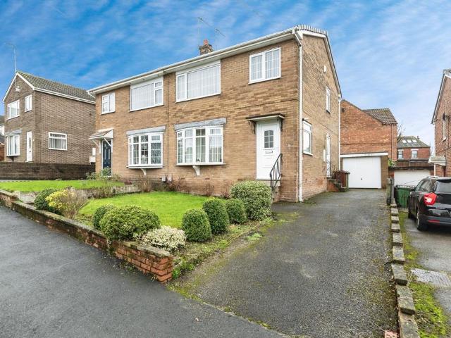 House for sale in Ferrybridge, West Yorkshire
