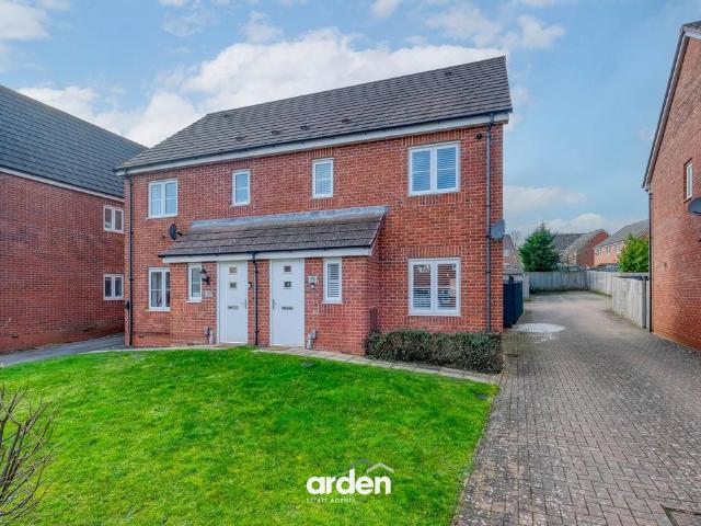 House for sale in Bromsgrove, Worcestershire