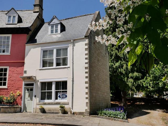 House for sale in Calne