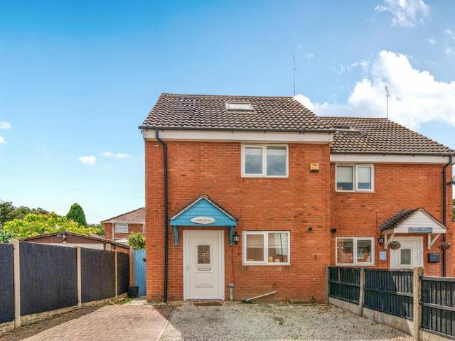 House for sale in Tewkesbury, Pamington