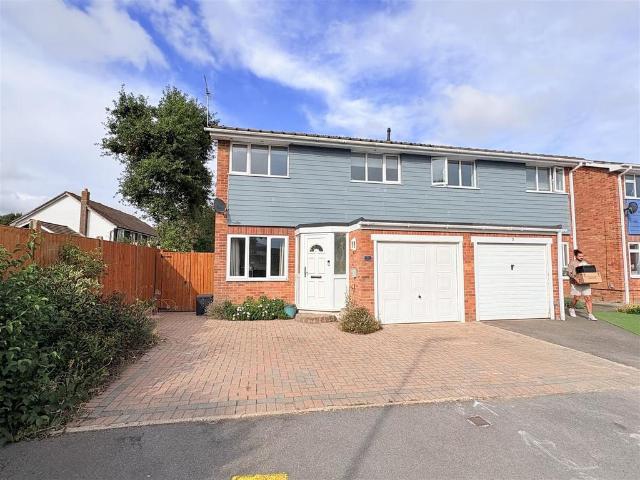 House for sale in Fareham, Hampshire