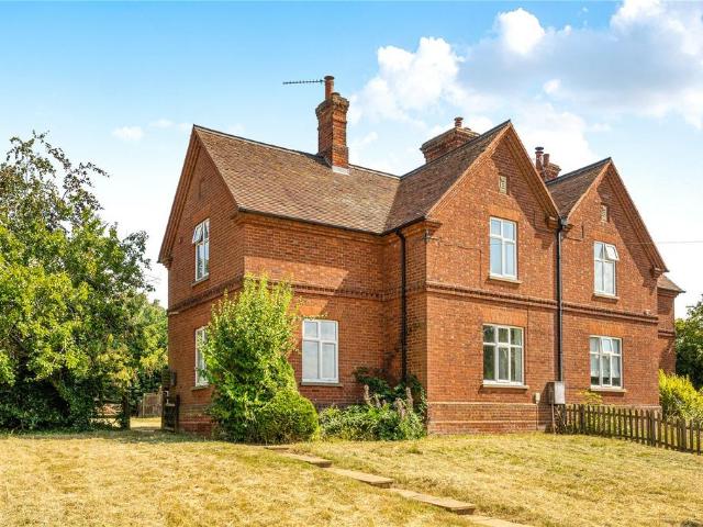 House for sale in Ridgmont, Bedfordshire