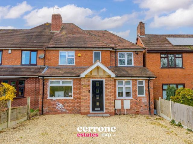 House for sale in Dodderhill, Crookhill