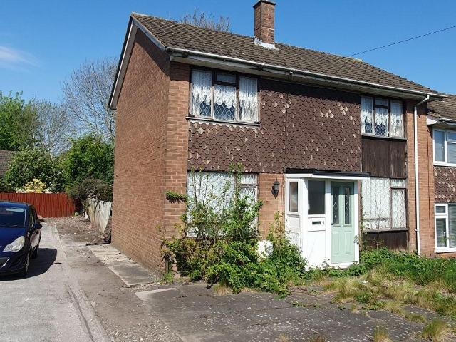 House for sale in Landywood, Great Chatwell