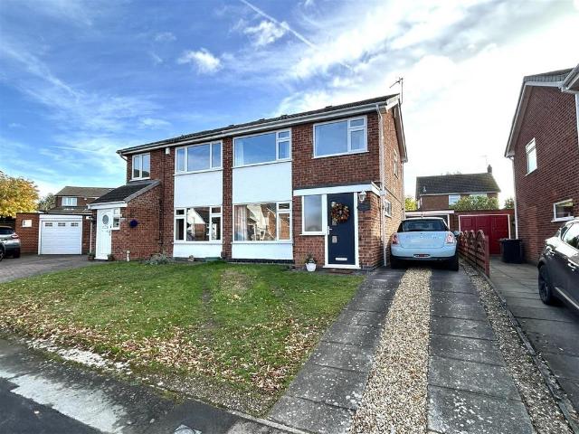House for sale in Elmfield, Leicestershire