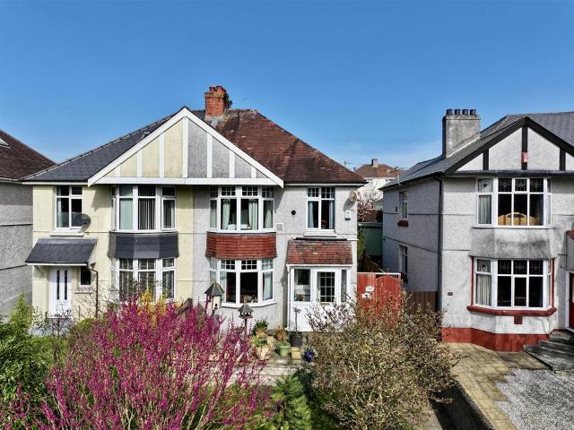 House for sale in Mount Wise