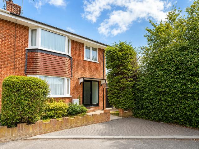 House for sale in Sandwich, Ash