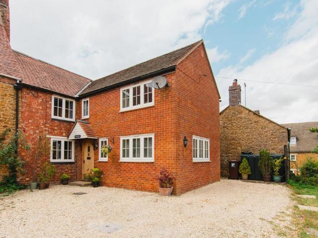 House for sale in Bourton, Evershot
