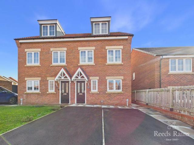 House for sale in Newby and Scalby, North Yorkshire