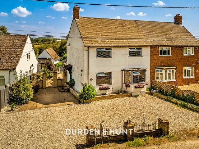 House for sale in Moreton, Epping
