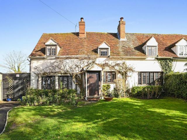 House for sale in White Colne, Chipping Hill