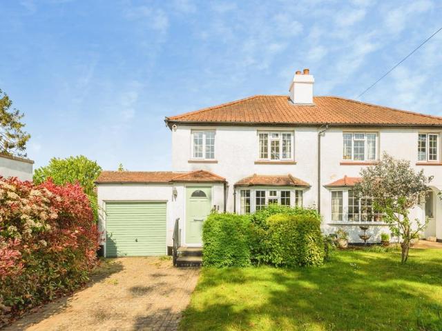 House for sale in Pachesham Park, Surrey