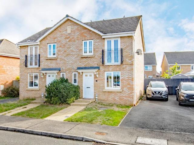 House for sale in Corby, North Northamptonshire