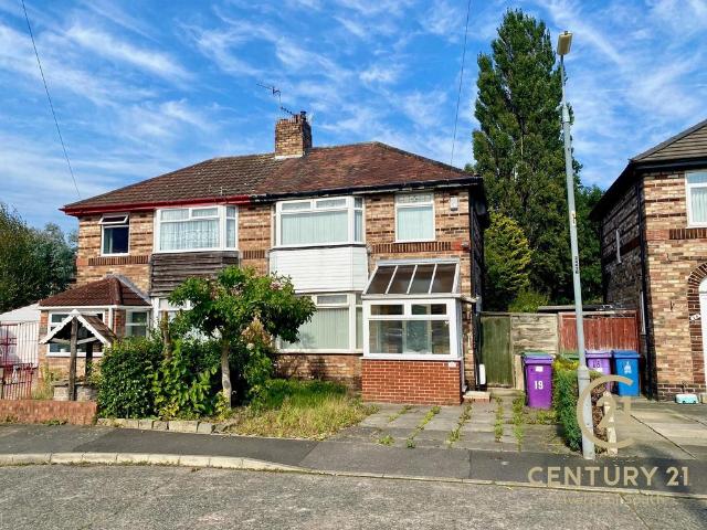 House for sale in Hunts Cross, Calderstones