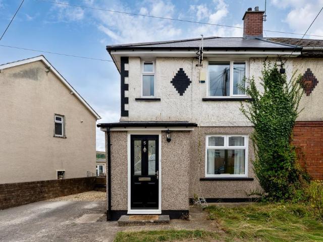 House for sale in Trosnant, Griffithstown