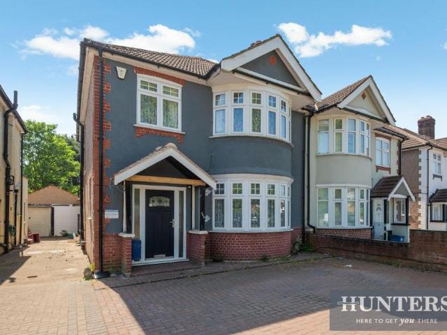 House for sale in London Borough of Hounslow, Spring Grove
