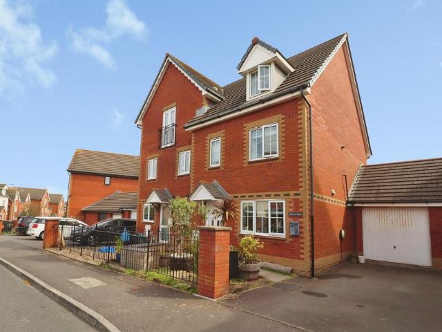 House for sale in Barry Island, Barry