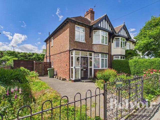 House for sale in Porthill, Frankwell